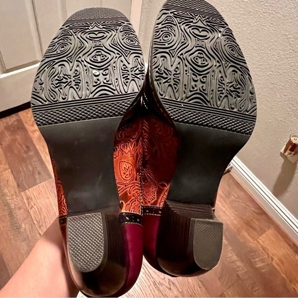 Bohemian bright patterned laced oxfords. Size 38 - Picture 5 of 11